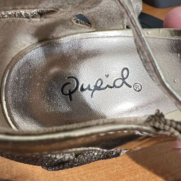 Qupid Womens Sandals High Heels Ankle Strap Glittery Closed Toe Size 6.5 - Picture 5 of 7